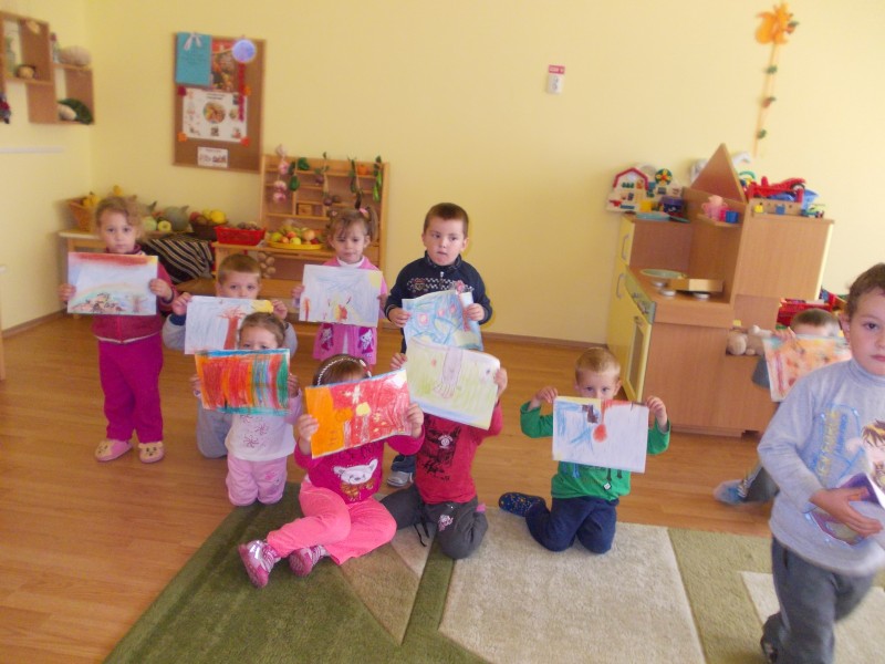 Lucrarile copiilor din Budgonzscz- Polonia-parteneriat intre gradinite......