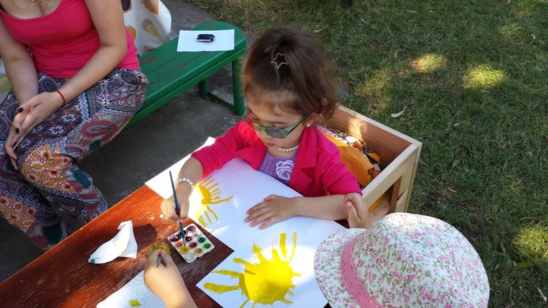 Participarea copiilor la tabăra de creaţie "Cu şevaletul în vacanţă"
 Tecuci 2014