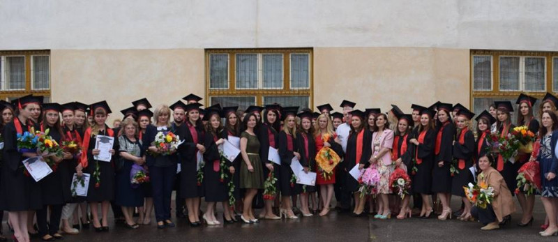 Colegiul de Afaceri Alba Iulia a celebrat o noua promotie de absolventi, iunie 2016
