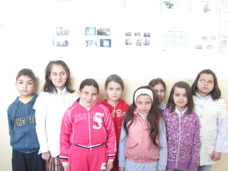 Elevii Scolii Slobozia au participat la lansarea Proiectului in data de 15 febroarie 2011. 