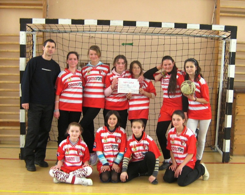 Echipa de fotbal feminin - Tamaseni