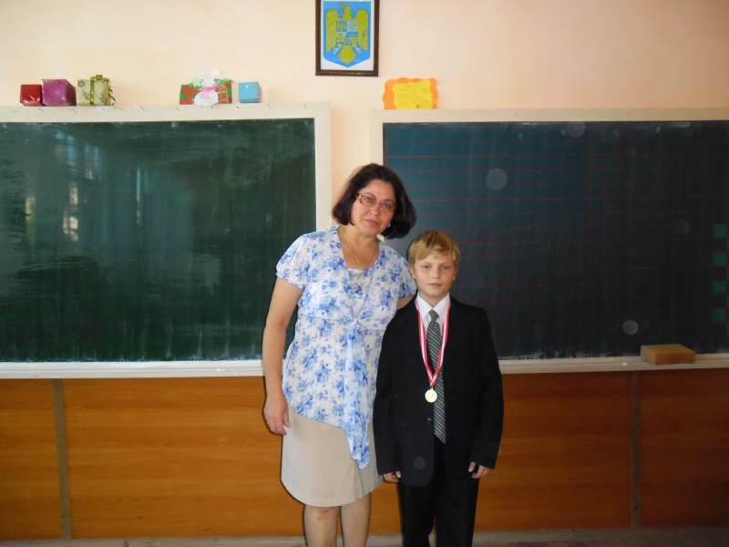 TOFAN FILIP, medalia de aur la Concursul de matematică "C.Năstăsescu", 2011