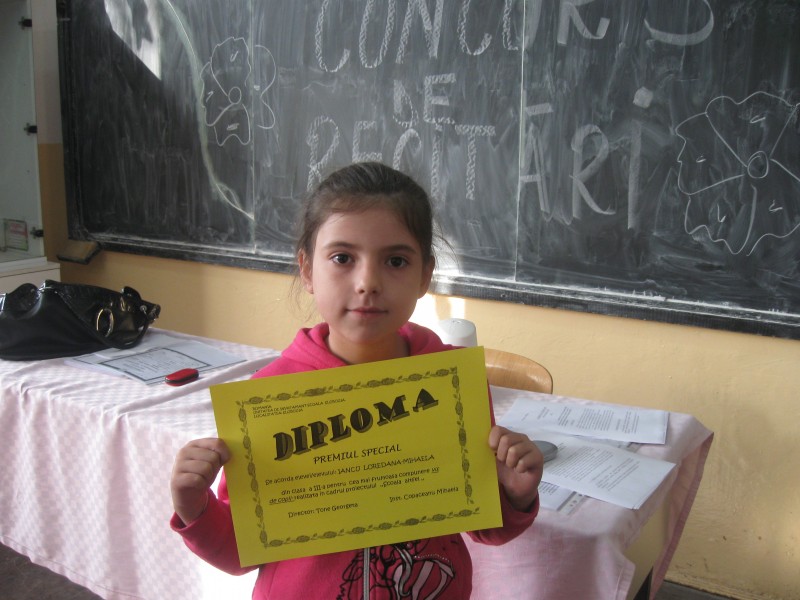 clasa aIII-a a participat la concursul de compuneri Vis de copil -câştigătoare a fost eleva Iancu Loredana