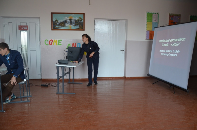 Concursul intelectualilor Concursul experţilor la limba engleză. Organizator, prof. Lisnic Alina
