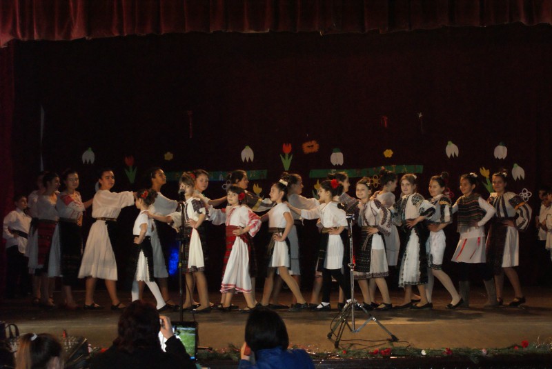 Dansuri populare, preferatele elevilor nostri